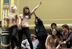 Protest "Femen" w hiszpańskim parlamencie