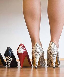 Niszczą sobie stopy, bo chcą być modne