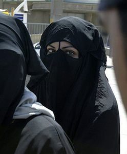 Muzułmanka nie mogła wejść do muzeum, bo miała chustę