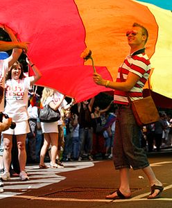 Śluby homoseksualne jak tradycyjne