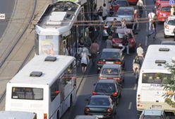 Zostaw samochód w domu - jedź za darmo autobusem!