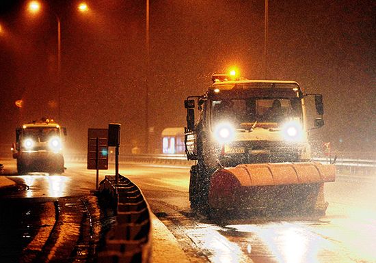 IMiGW ostrzega: obfite opady śniegu w całej Polsce