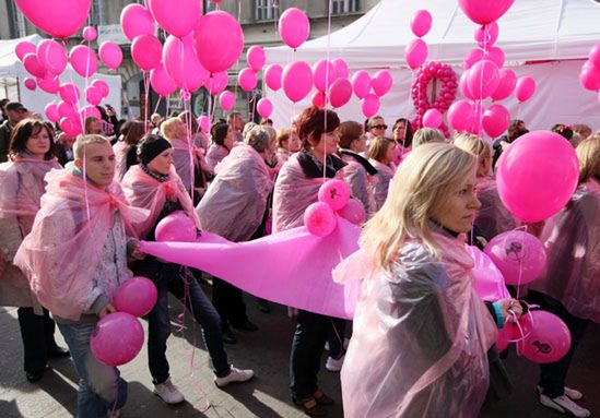 Marsz Różowej Wstążki przeszedł ulicami Warszawy