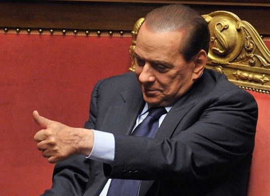 Berlusconi wygrał - wniosek o wotum nieufności odrzucony