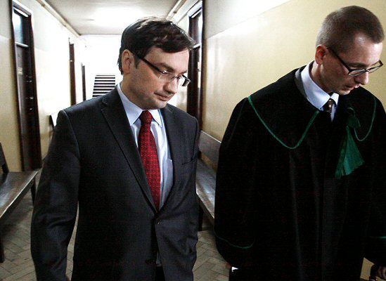 Ziobro zeznawał w procesie przeciwko szefowi PiS