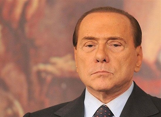 Berlusconi: zarzuty przeciwko mnie są śmieszne!!