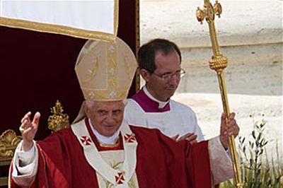 Papież złożył Polakom życzenia wielkanocne