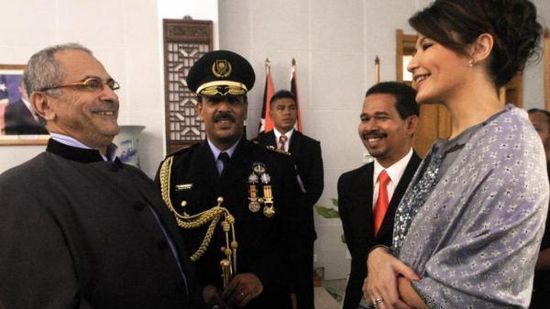 Tamara Bleszyński z prezydentem Timoru Wschodniego, Jose Ramosem-Hortą (po lewej)