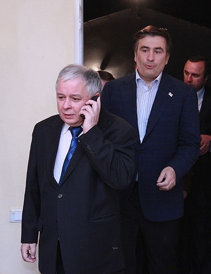 Prezydent Lech Kaczyński ma kultowy telefon