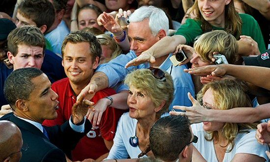 "200 tys. fanów anty-Busha na festynie w Berlinie"