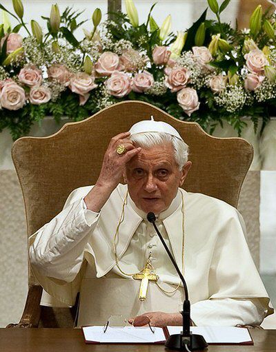 "Odrażające czyny księży" - trwa narada w Watykanie