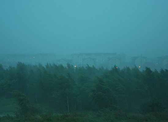 Nawałnice nad Polską, spadł niszczący grad. To nie koniec