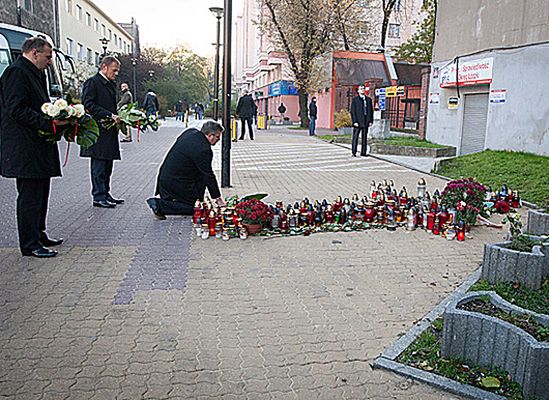 Na pogrzebie M. Rosiaka wieniec od sejmu bez PiS