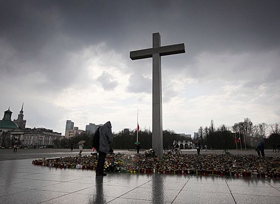 Uroczystości żałobne na Pl. Piłsudskiego - w sobotę