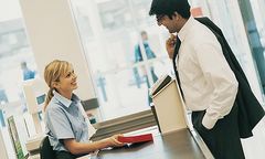 "Nie masz wyliczonych drobnych? Połamię ci nogi"