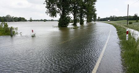 Wisła opada, Odra wzbiera