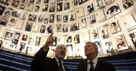 130 tys. unikatowych zdjęć Holokaustu w internecie