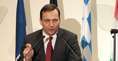 Sikorski: Białoruś jest "Kubą Europy"