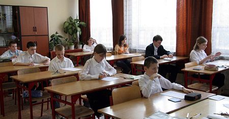 Nauczyciele fałszowali egzaminy, uczniowie mają poprawkę