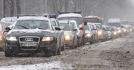 Meteorolodzy: mróz i śnieg nie odpuszczą tak szybko