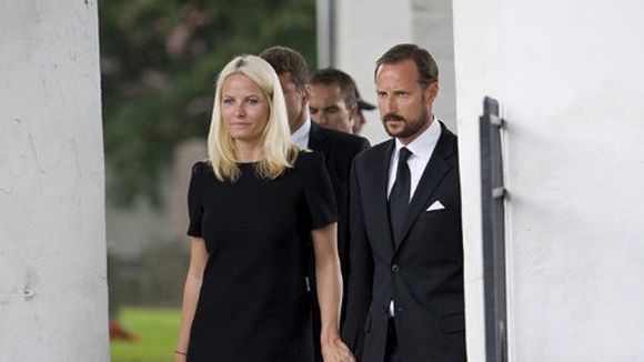 Książę Haakon z żoną księżną Mette-Marit