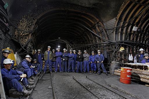 Hiszpanie zamykają kopalnie, Polacy idą na bruk