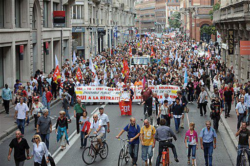 Francuzi protestują przeciwko reformie emerytalnej