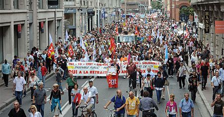 Francuzi protestują przeciwko reformie emerytalnej