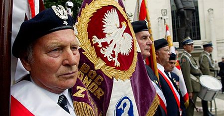 Sami prezesi i prezydenci - a o Polaków nikt nie dba