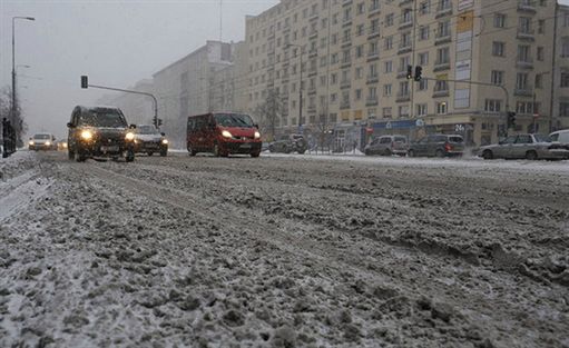 Armageddon na drogach: 99 wypadków, zginęło sześć osób