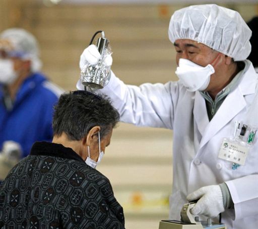 450 ekspertów nuklearnych USA gotowych ruszyć na pomoc Japonii