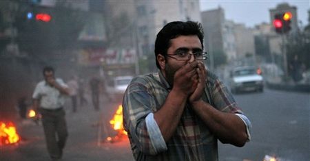 Iran szantażuje niemiecką firmę, a ta... pracowników