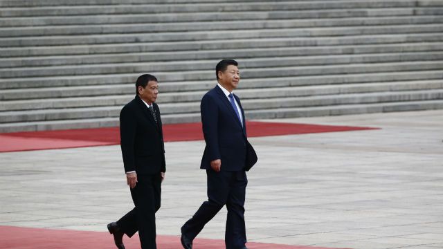 Xi Jinping wita Rodrigo Duterte w Chinach