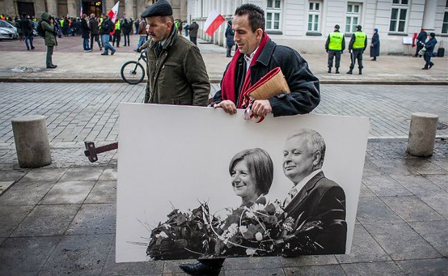 Porozumienie ws. lokalizacji pomnika smoleńskiego. Ratusz wybrał miejsce