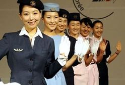 Stewardessy uczą się kung-fu