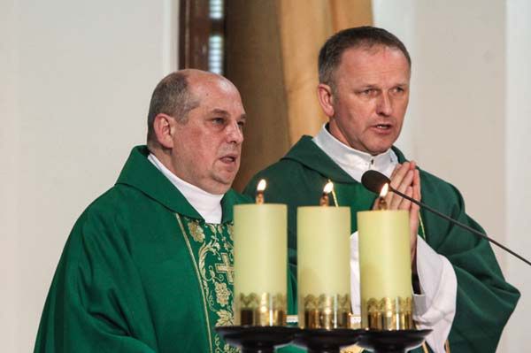 Administrator oficjalnie przedstawiony parafianom w Jasienicy