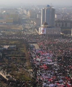 Wielki protest w Groznym. Sprzeciwiają się publikowaniu karykatur Mahometa