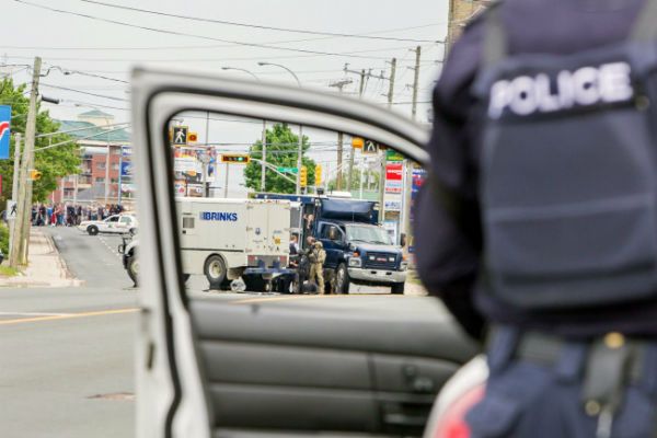 W Kanadzie aresztowano mężczyznę, który zastrzelił trzech policjantów