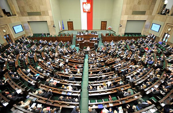 Sejm przyjął uchwałę ws. kanonizacji papieża Jana Pawła II bez debaty