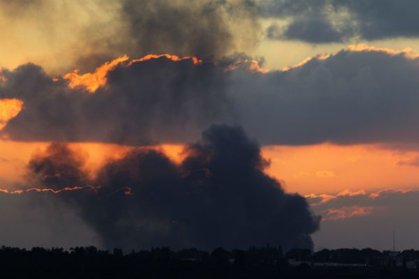 Izrael bombarduje Strefę Gazy - są zabici, pocisk trafił w dom Hanije