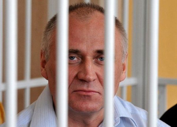 Łukaszenka uwolnił więźniów politycznych. Umocnił swoją pozycję, zadowolił Rosję i UE