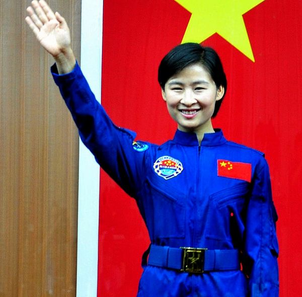 Chińczycy wysłali pierwszą kobietę w Kosmos