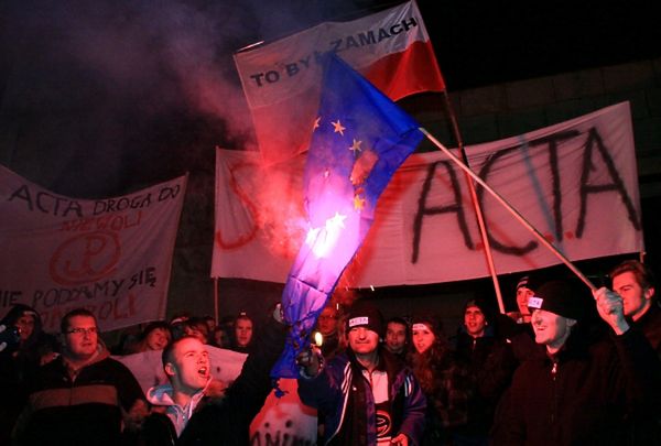 To oni narzucili nam ACTA, Polski nie pytano o zdanie