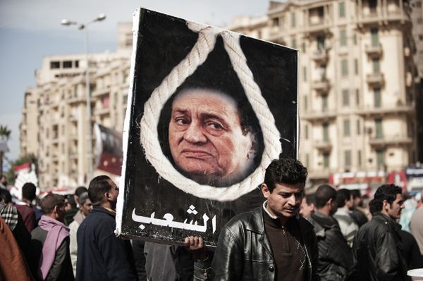Były prezydent Egiptu Hosni Mubarak ponownie trafi do szpitala