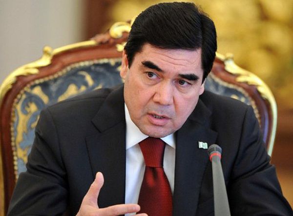 Prezydent Turkmenistanu zwycięzcą także na torze wyścigowym