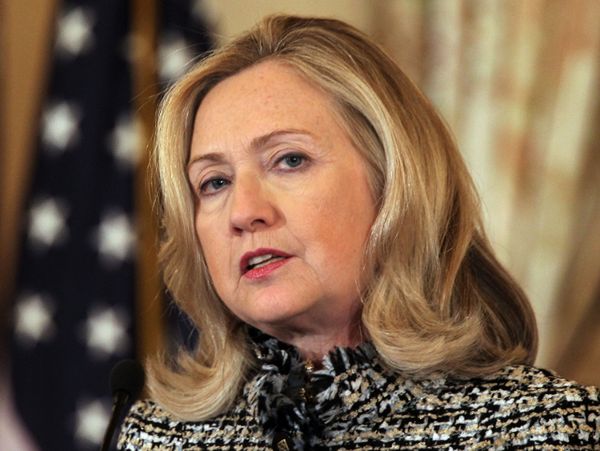 Hillary Clinton zapowiada złagodzenie sankcji wobec Birmy