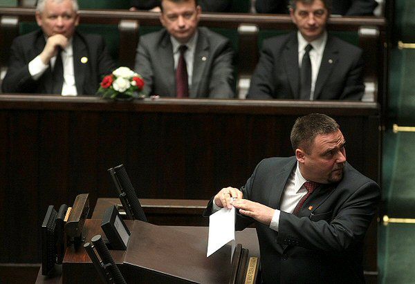 Sejm odrzucił projekt Ruchu Palikota ws. 1% podatku dla partii