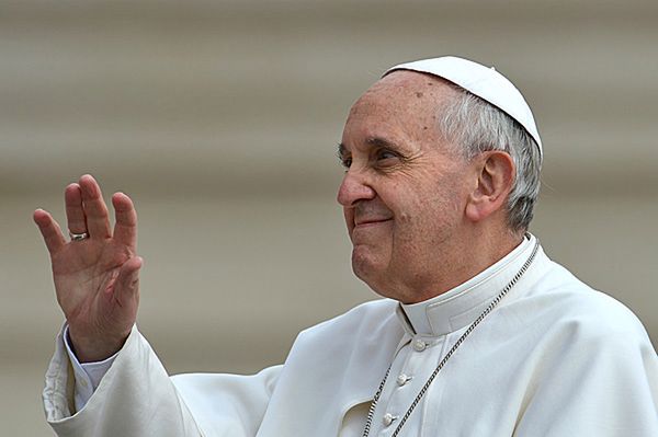 Papież: źle kończy biskup czy ksiądz, który podąża za pieniędzmi