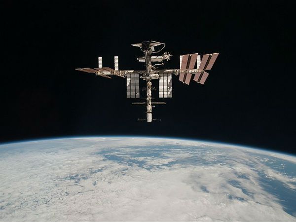 NASA zapowie w e-mailu przelot Międzynarodowej Stacji Kosmicznej