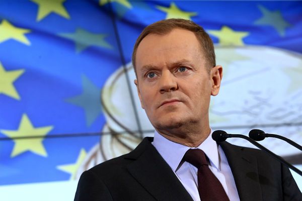 Donald Tusk: powołanie zespołu ekspertów ds. katastrofy smoleńskiej - dobrą inicjatywą